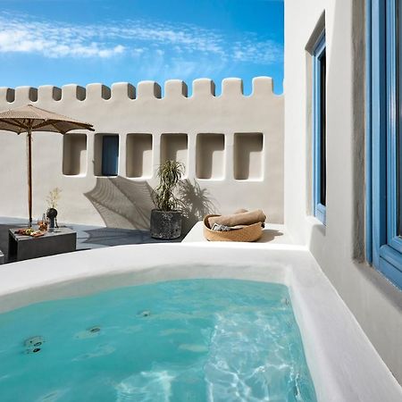 Luna Santorini Suites Пиргос Экстерьер фото