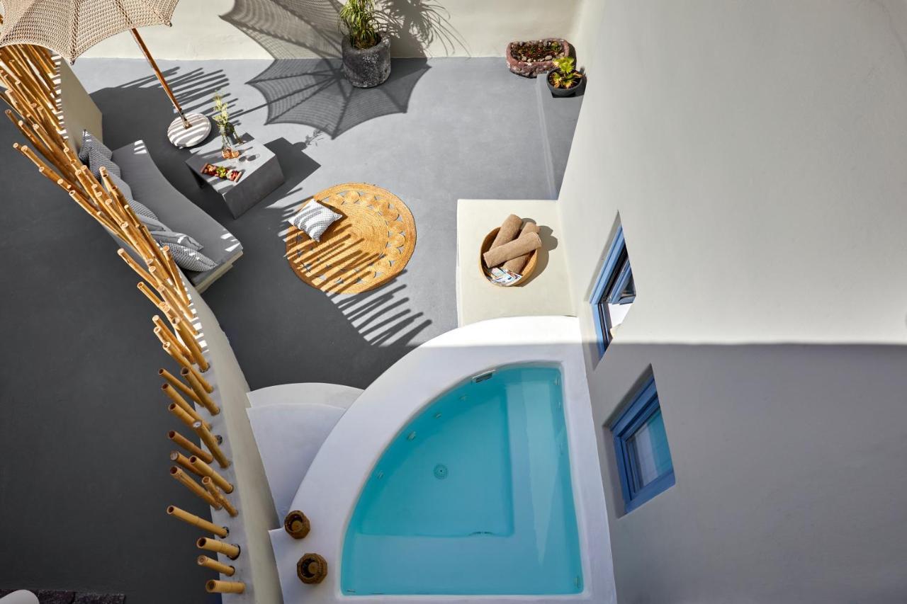 Luna Santorini Suites Пиргос Экстерьер фото